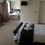 The Southgate לינה וארוחת בוקר 4*